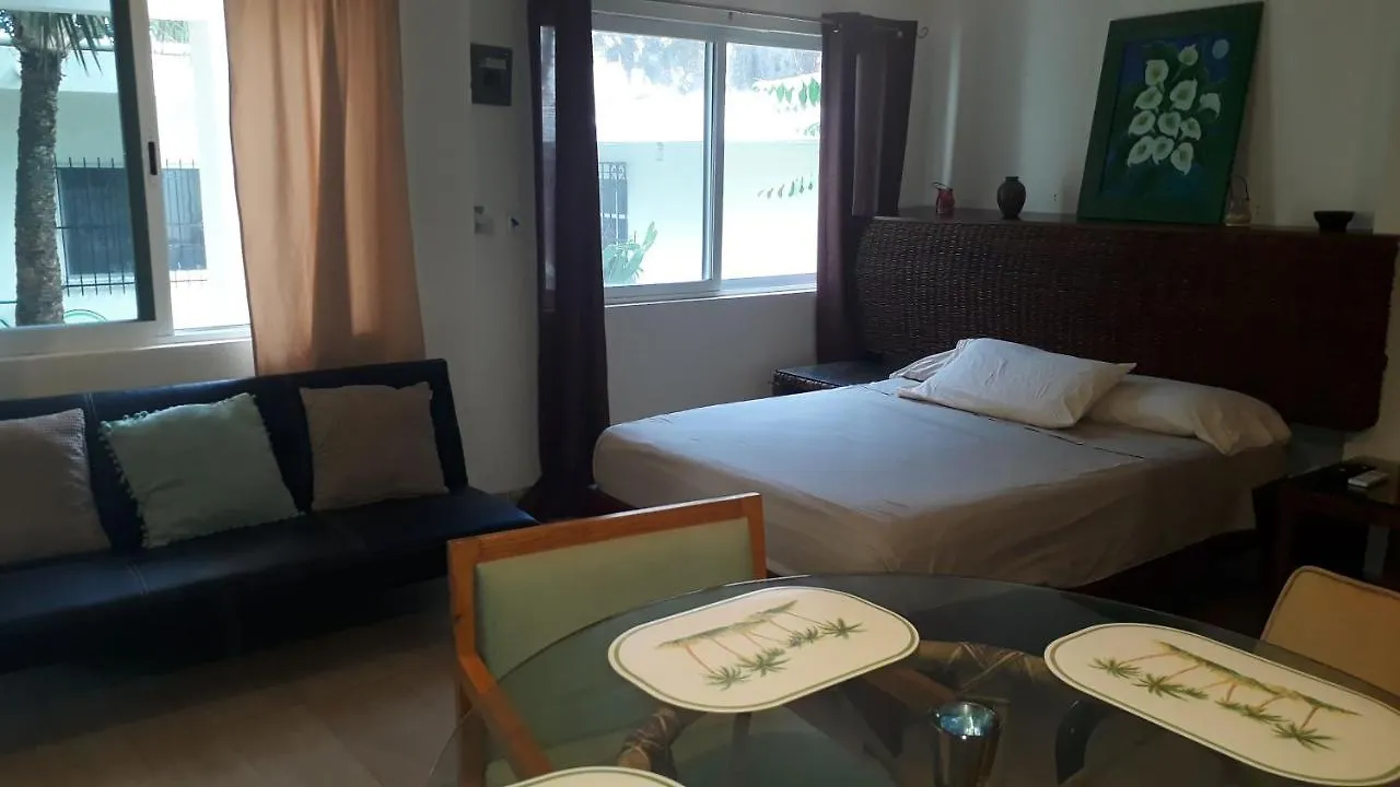 Bea Rooms And Studios Cozumel