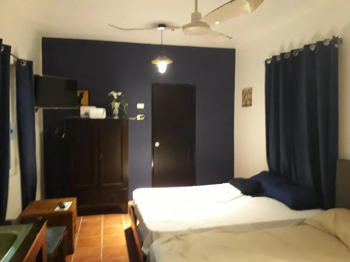 Bea Rooms And Studios Cozumel