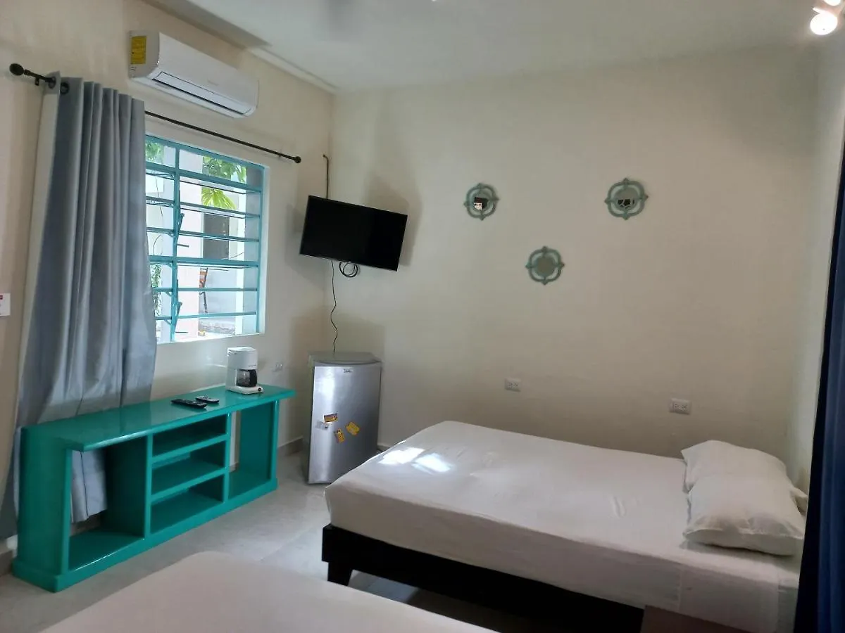 Hotel Bea Rooms And Studios Cozumel