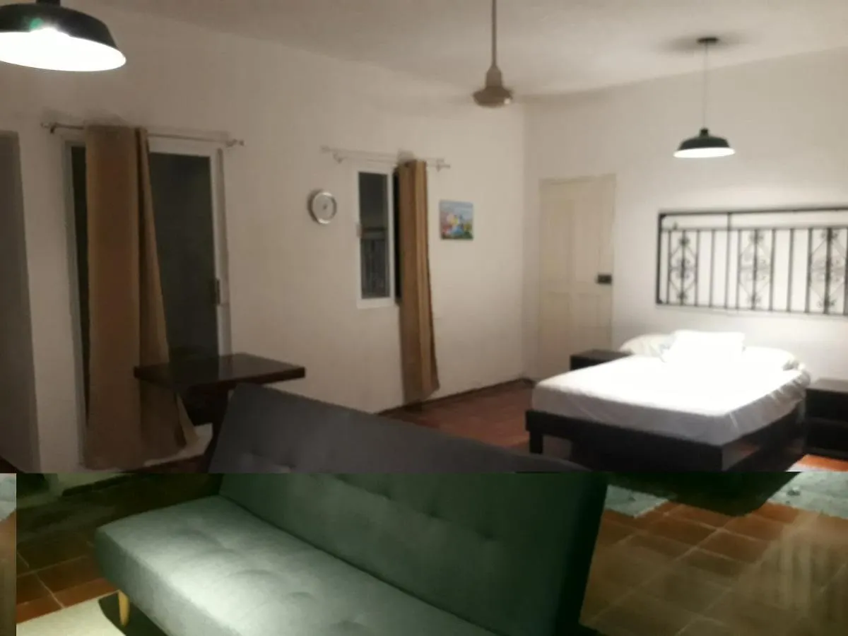 Hotel Bea Rooms And Studios Cozumel